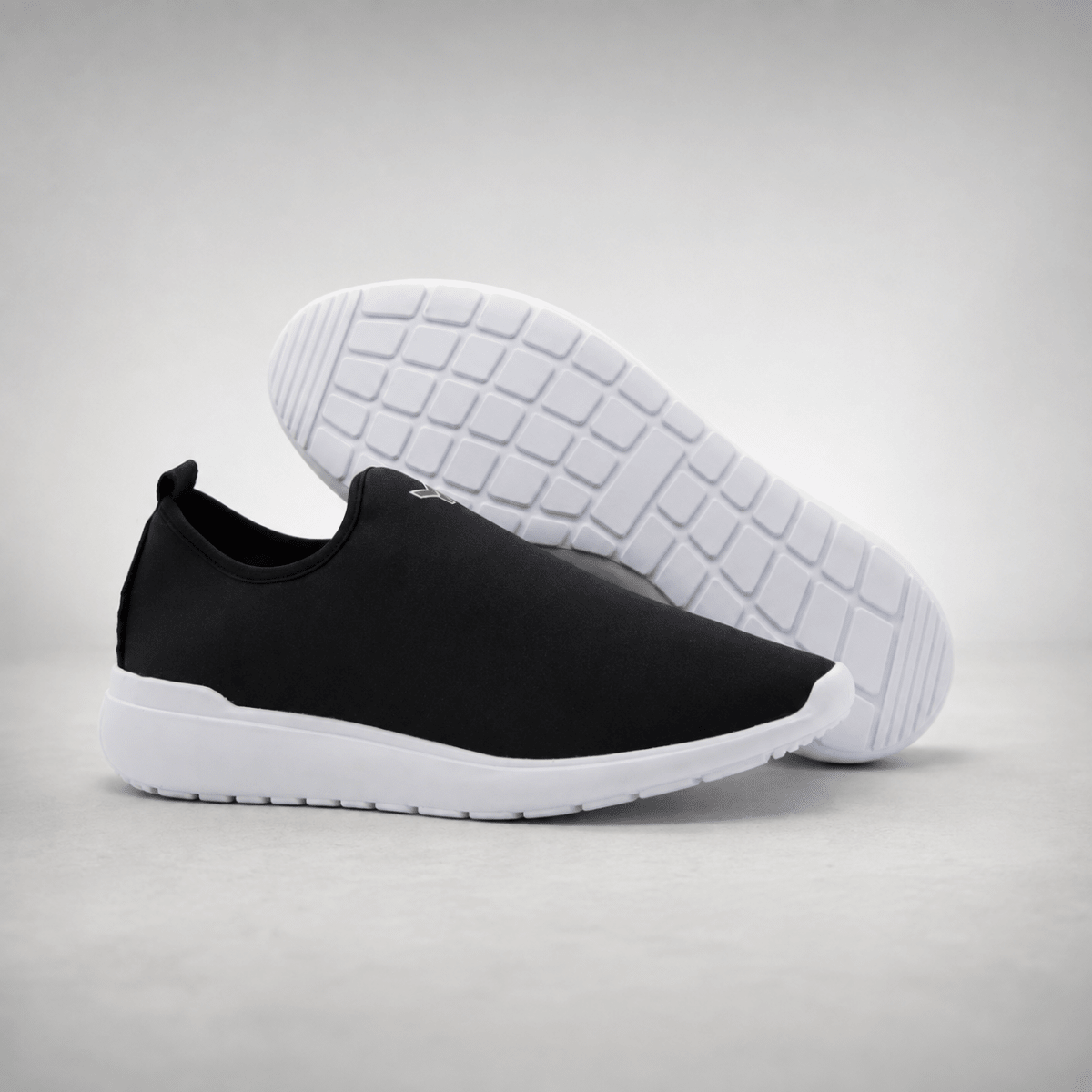 Tênis Slip-on Black Unissex | ÚLTIMAS UNIDADES